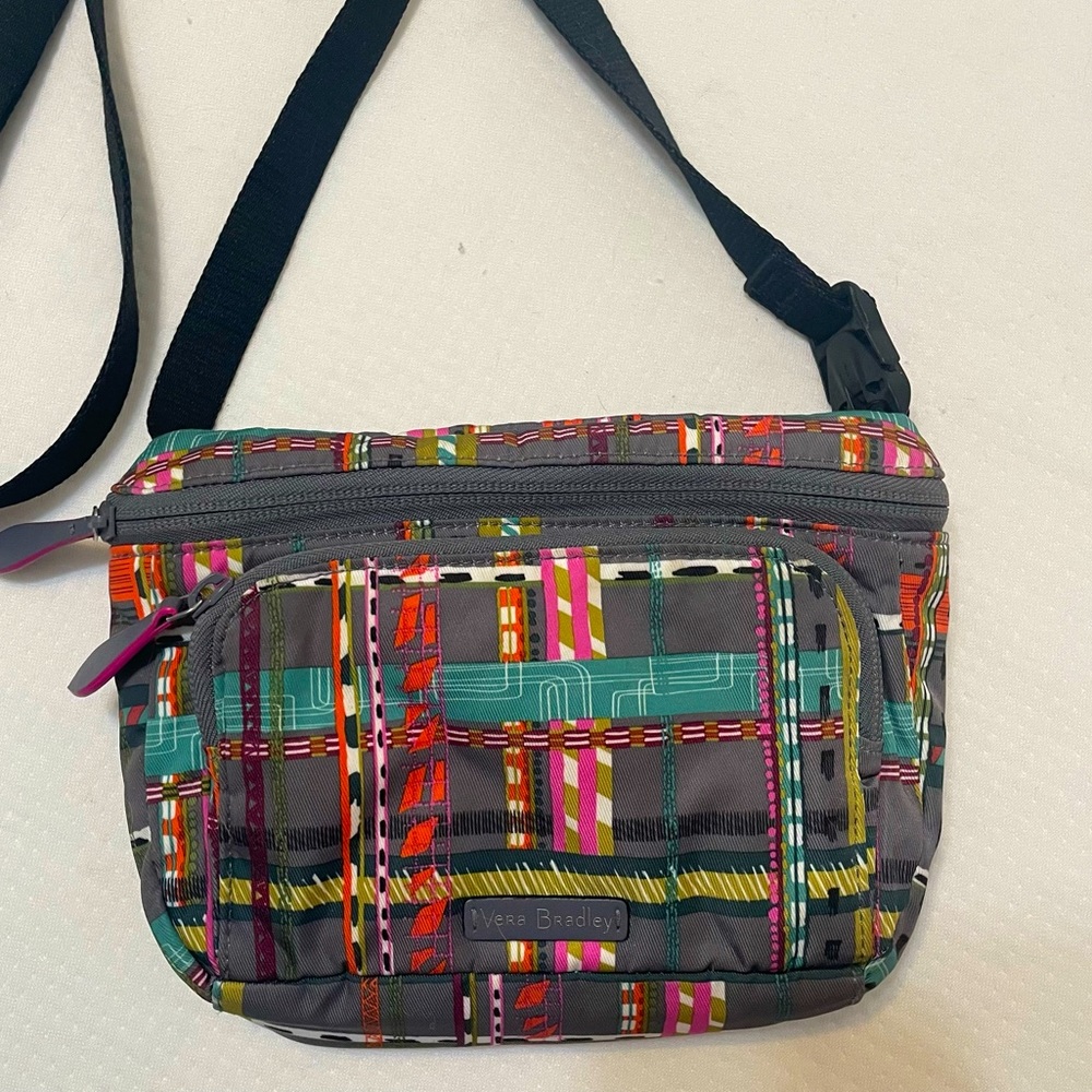 Vera Bradley cross body purse
